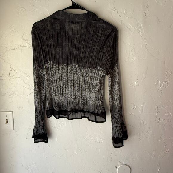 APT. 9 Petite PL Sheer Ruffle Blouse Pleated Gray Black Y2K Grunge Whimsigoth - Picture 5 of 7